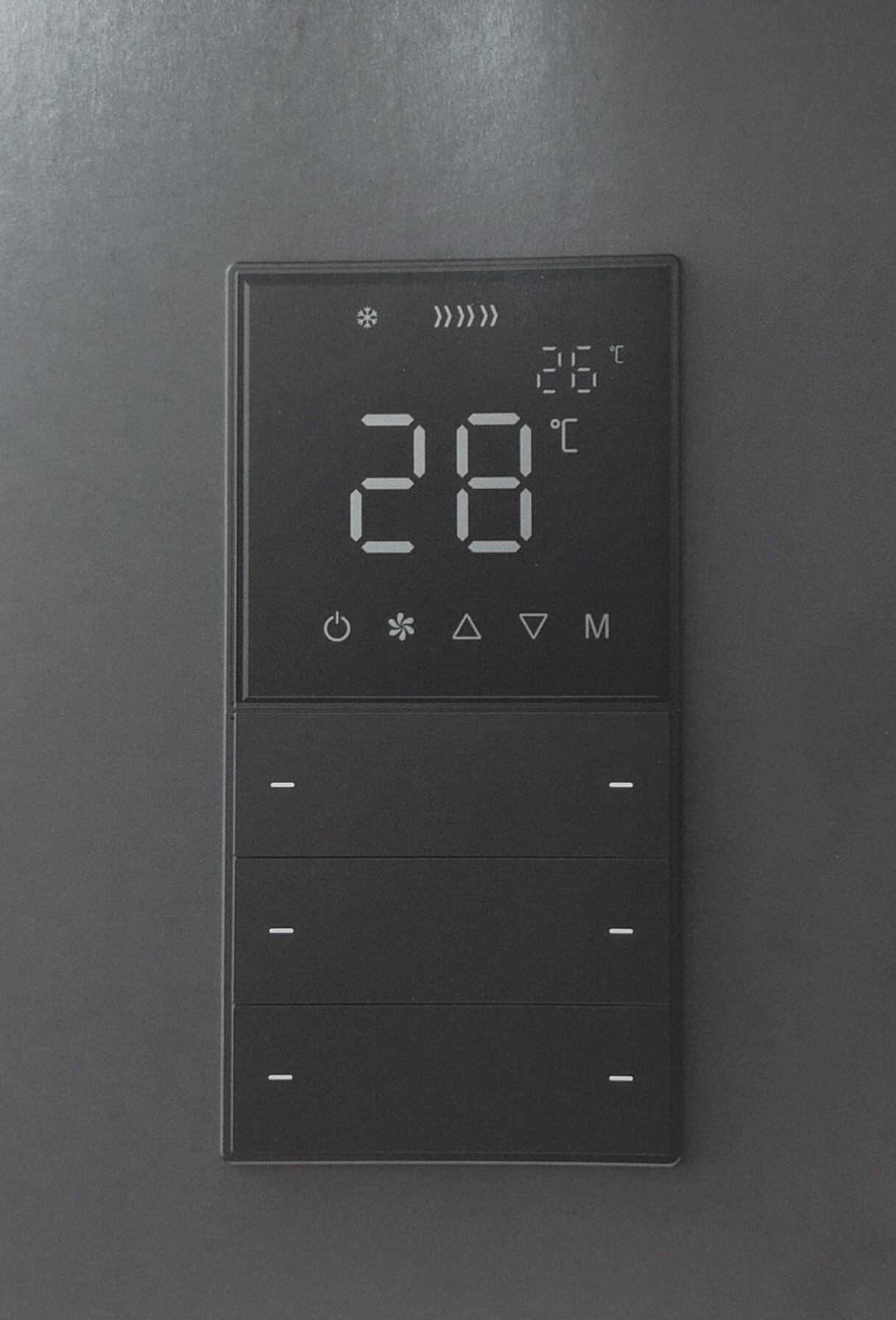 28C 顯示空調面板